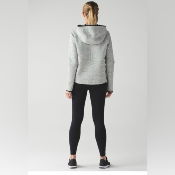 LULULEMON | City bound Hoodie | size 6-8 - Picture 2 of 8